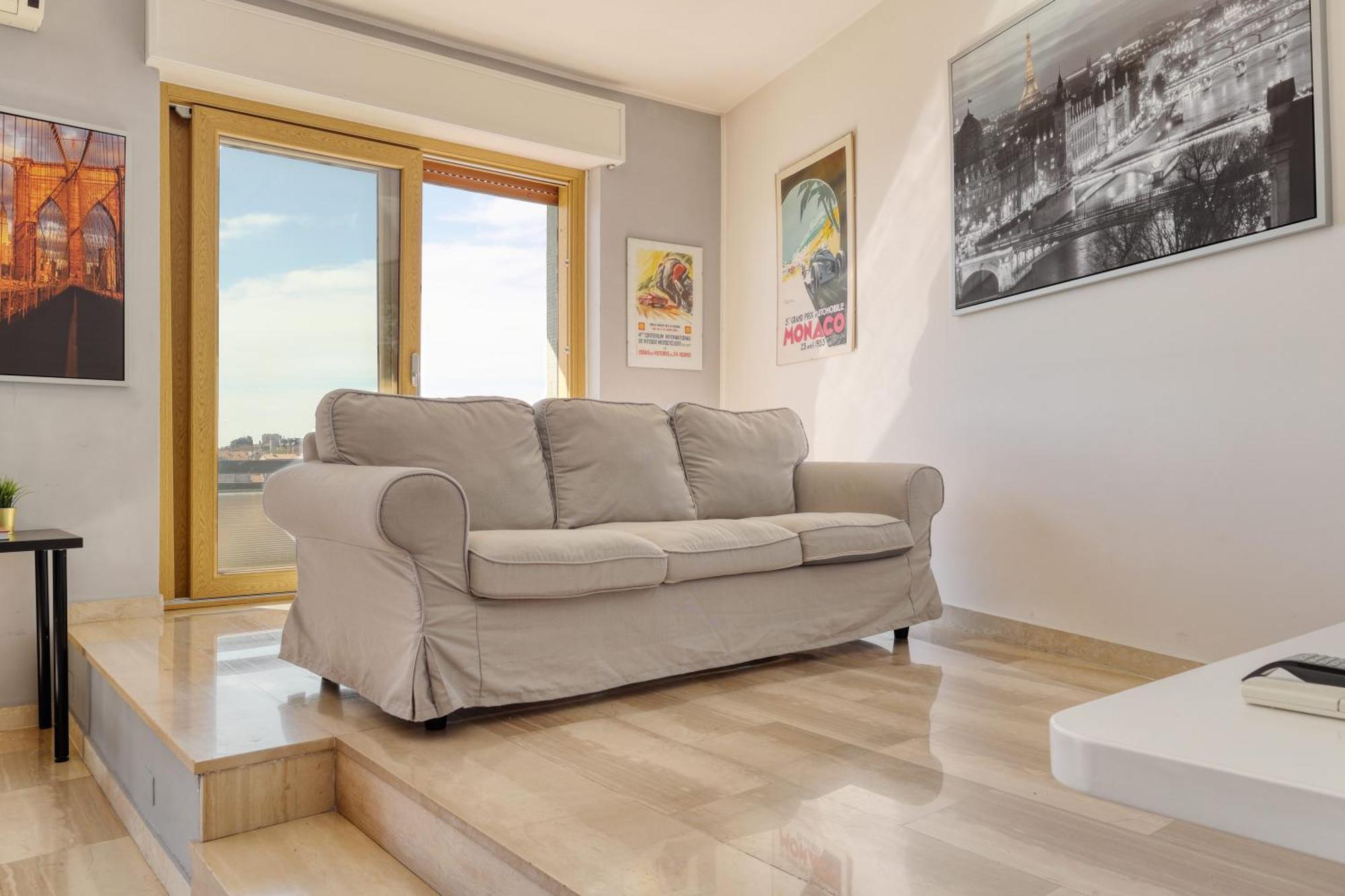 Joivy Stylish 2br Flat Next To Navigli * Milan